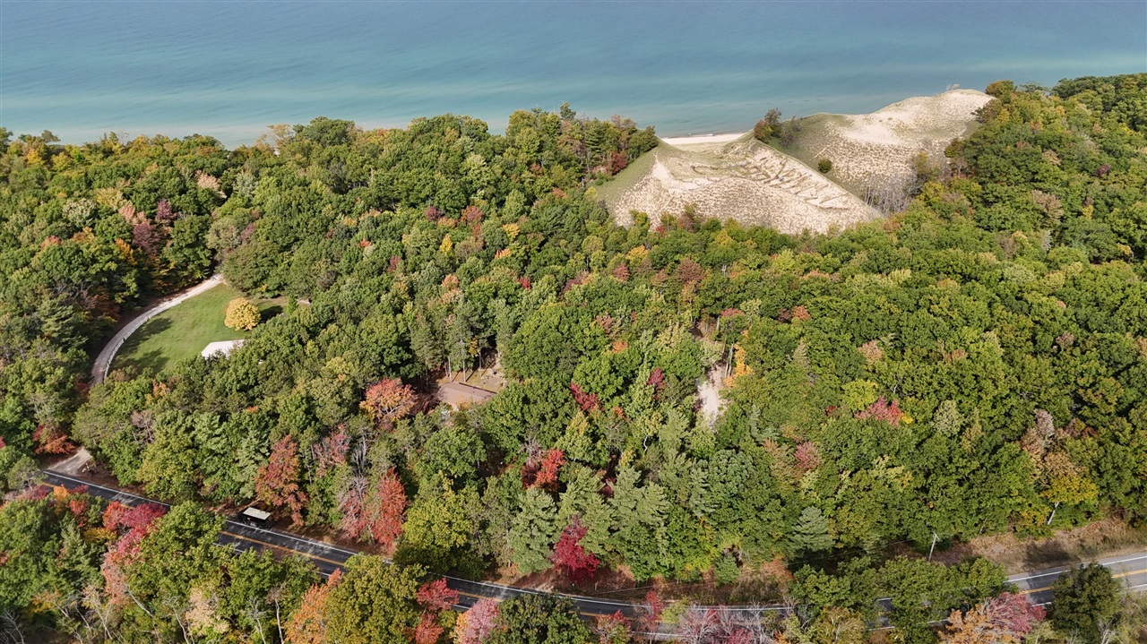 Lot 8 Lakeshore Road Property Photo 5