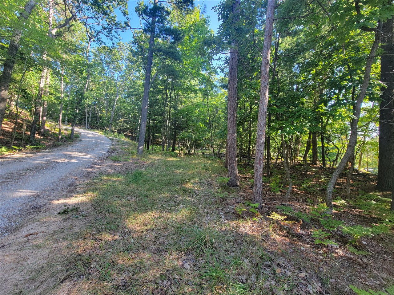 Lot 8 Lakeshore Road Property Photo 12