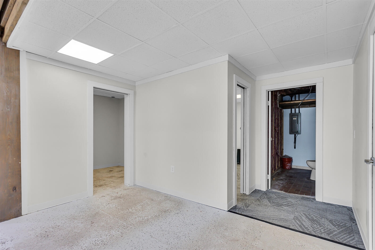 132 N Main Street Property Photo 24