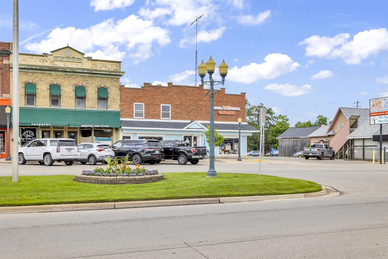 132 N Main Street Property Photo 66