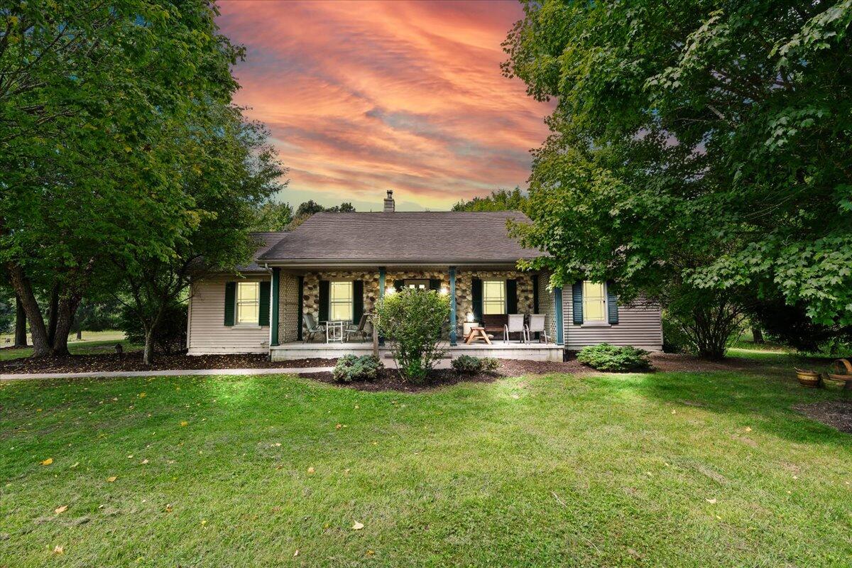 1435 Epley Road Property Photo 1