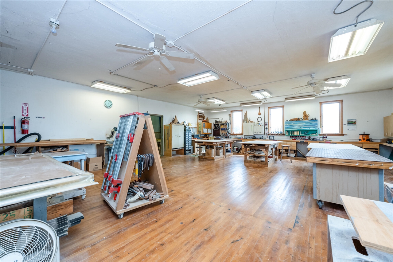 4863 Us Highway 12 Property Photo 8