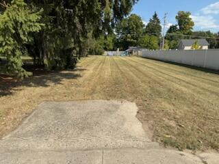 155 N Cass Street Property Photo 1