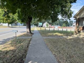 155 N Cass Street Property Photo 3