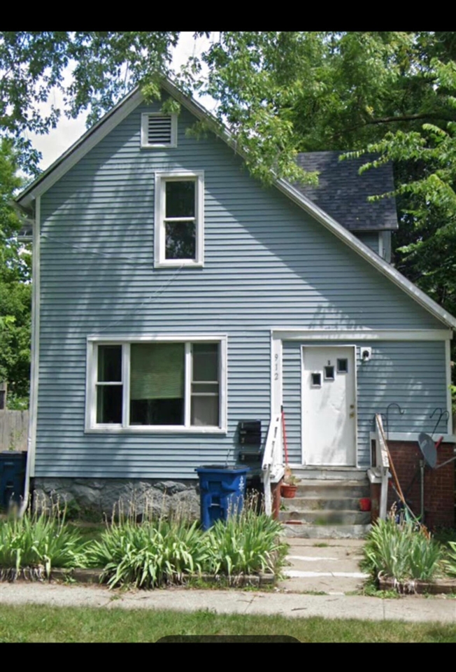 912 Princeton Avenue Property Photo 1