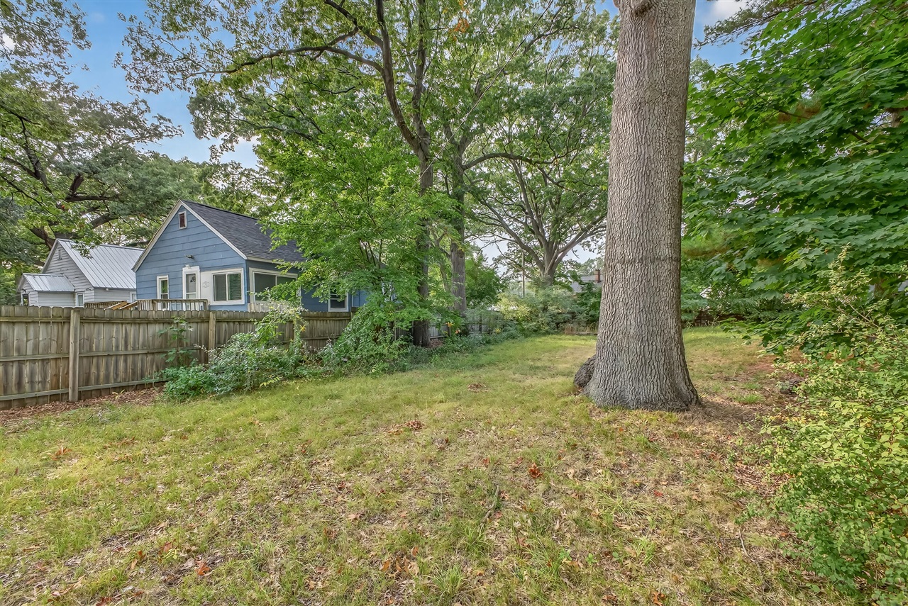 48 Harrison Boulevard Property Photo 5