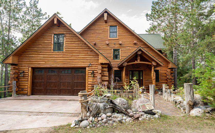 8912 Echo Valley Trail Property Photo 1