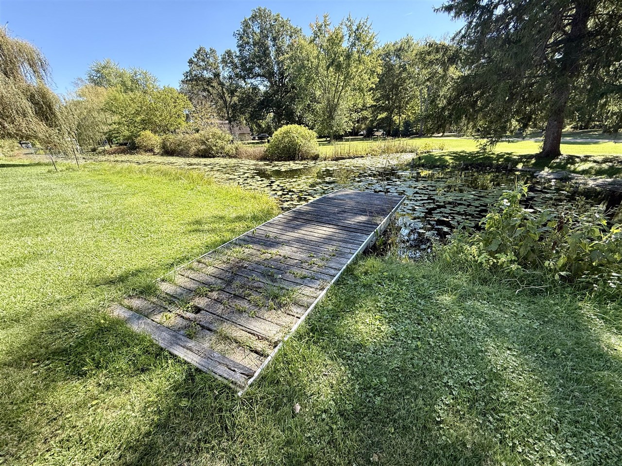 215 Prairie River Drive Property Photo 4