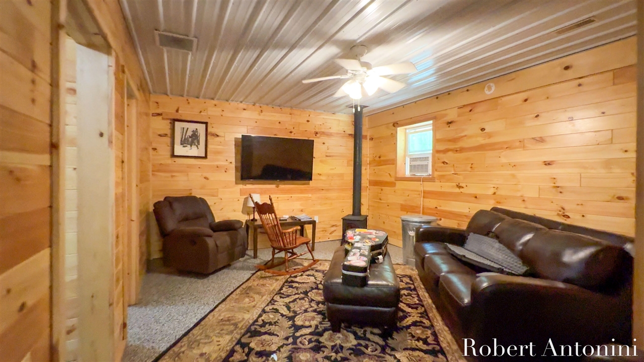 4751 S Johnson Road Property Photo 42