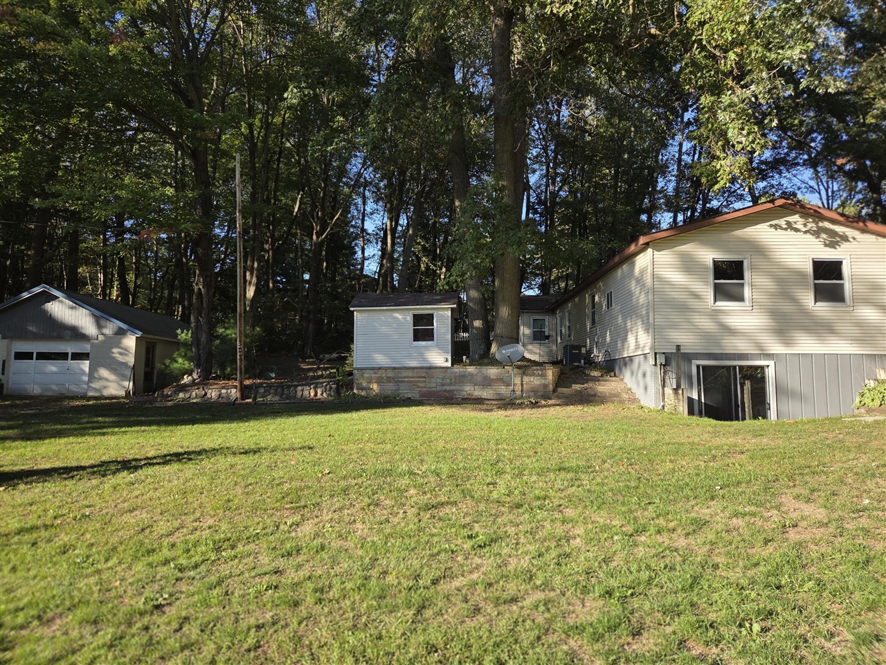 4280 Birch Drive Property Photo 3