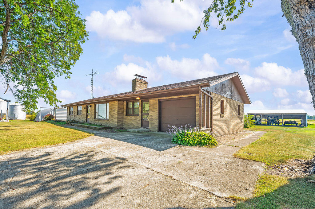 2362 Browntown Road Property Photo 6