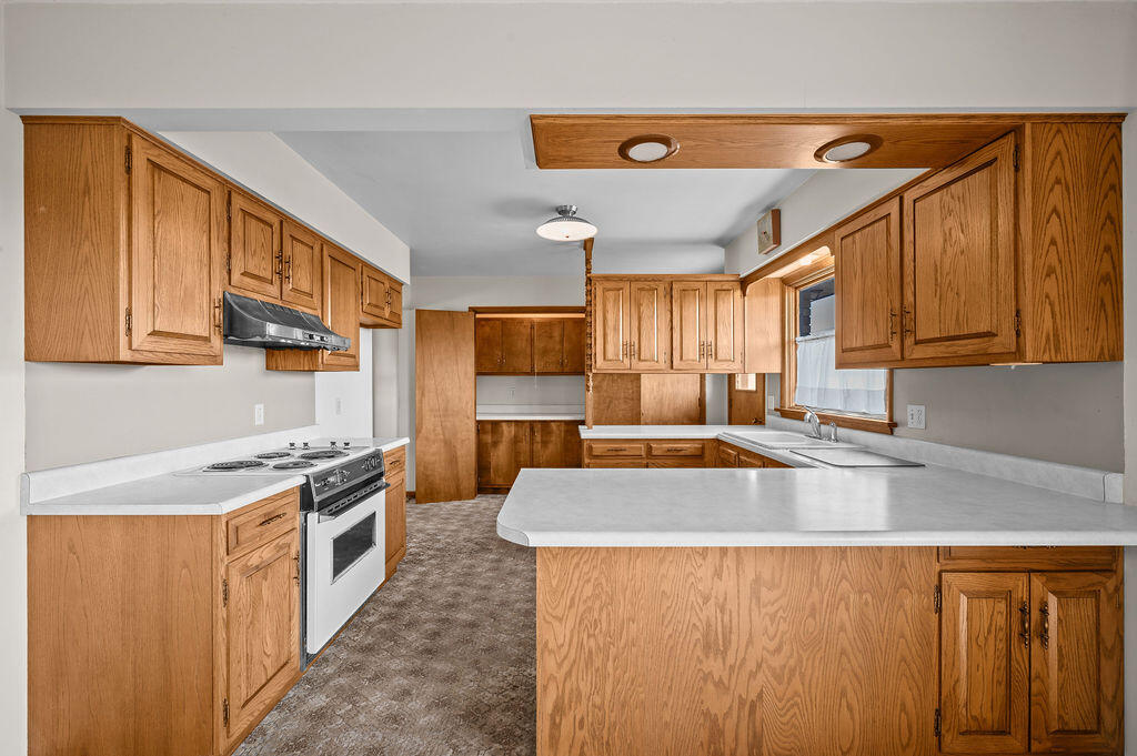 2362 Browntown Road Property Photo 11