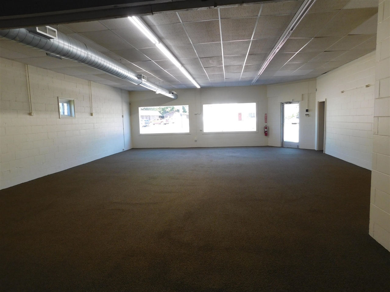 301 W Michigan Avenue Property Photo 8