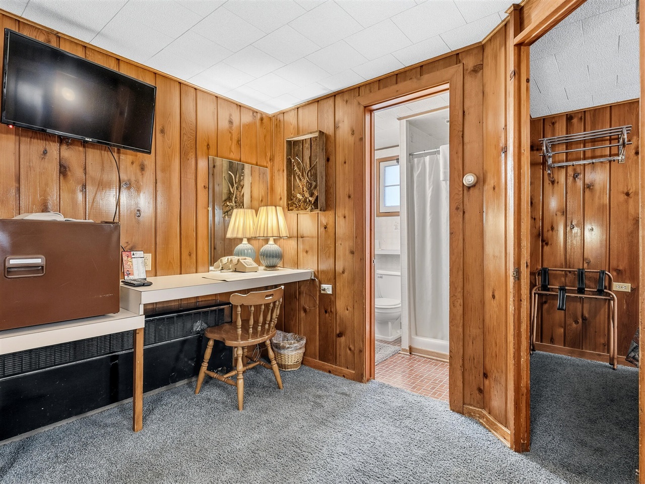 1024 I-75 Business Property Photo 26