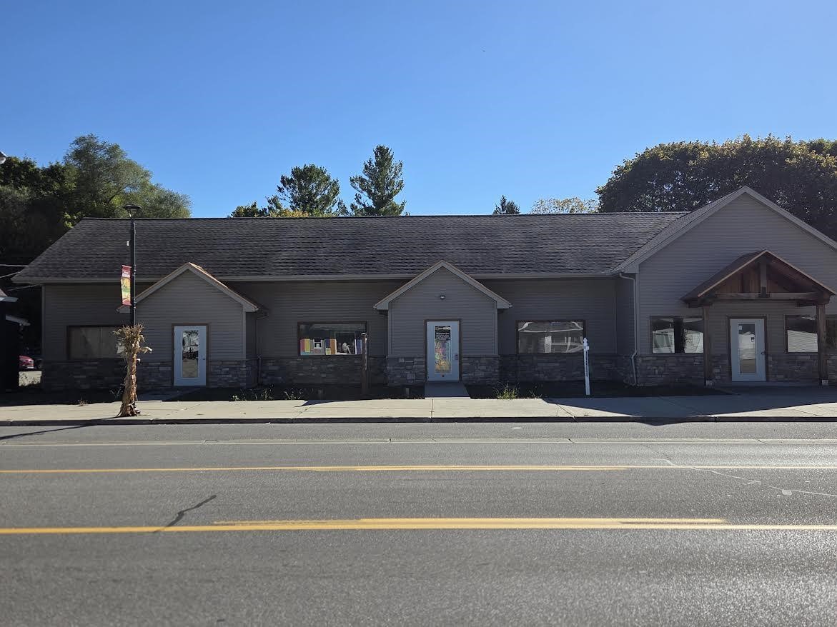 165 W Wheatland Avenue Property Photo 1