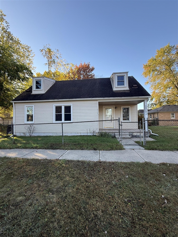 27725 Norfolk Street Property Photo 1