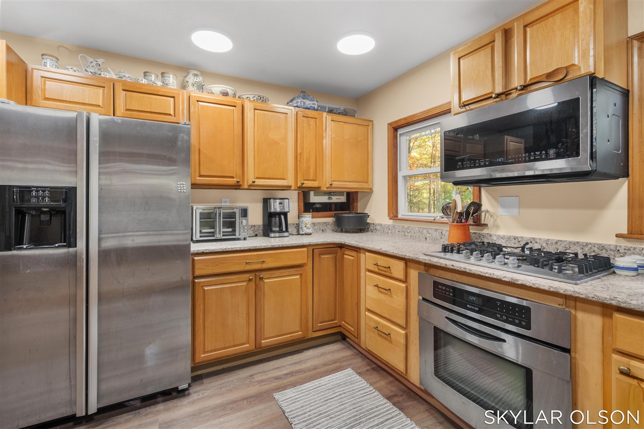 10711 N Tuttle Road Property Photo 13