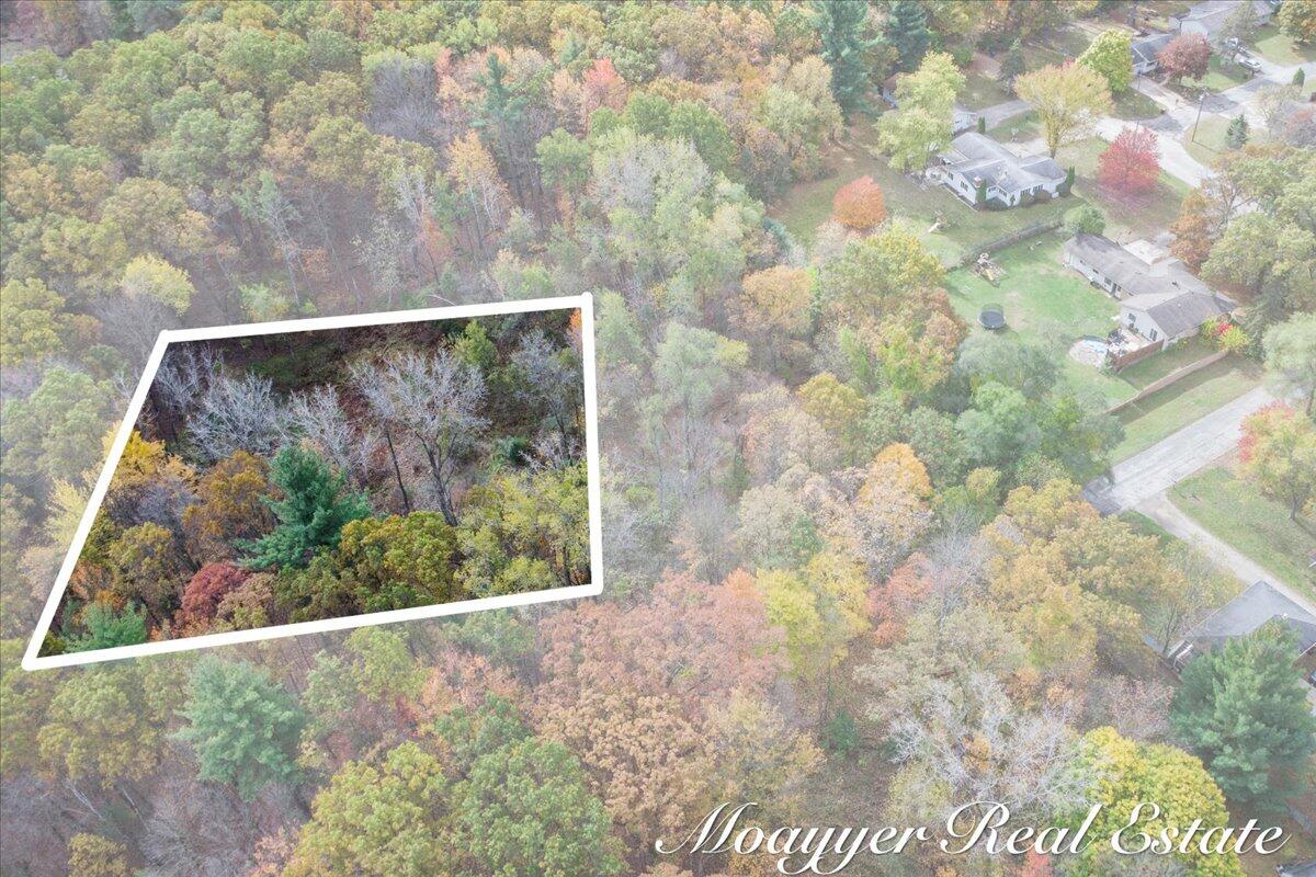 632 Edgewood Drive Property Photo 1