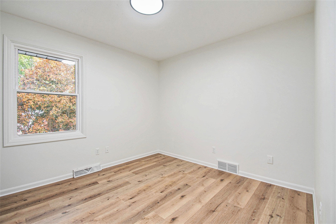 3041 Juneberry Avenue Property Photo 17