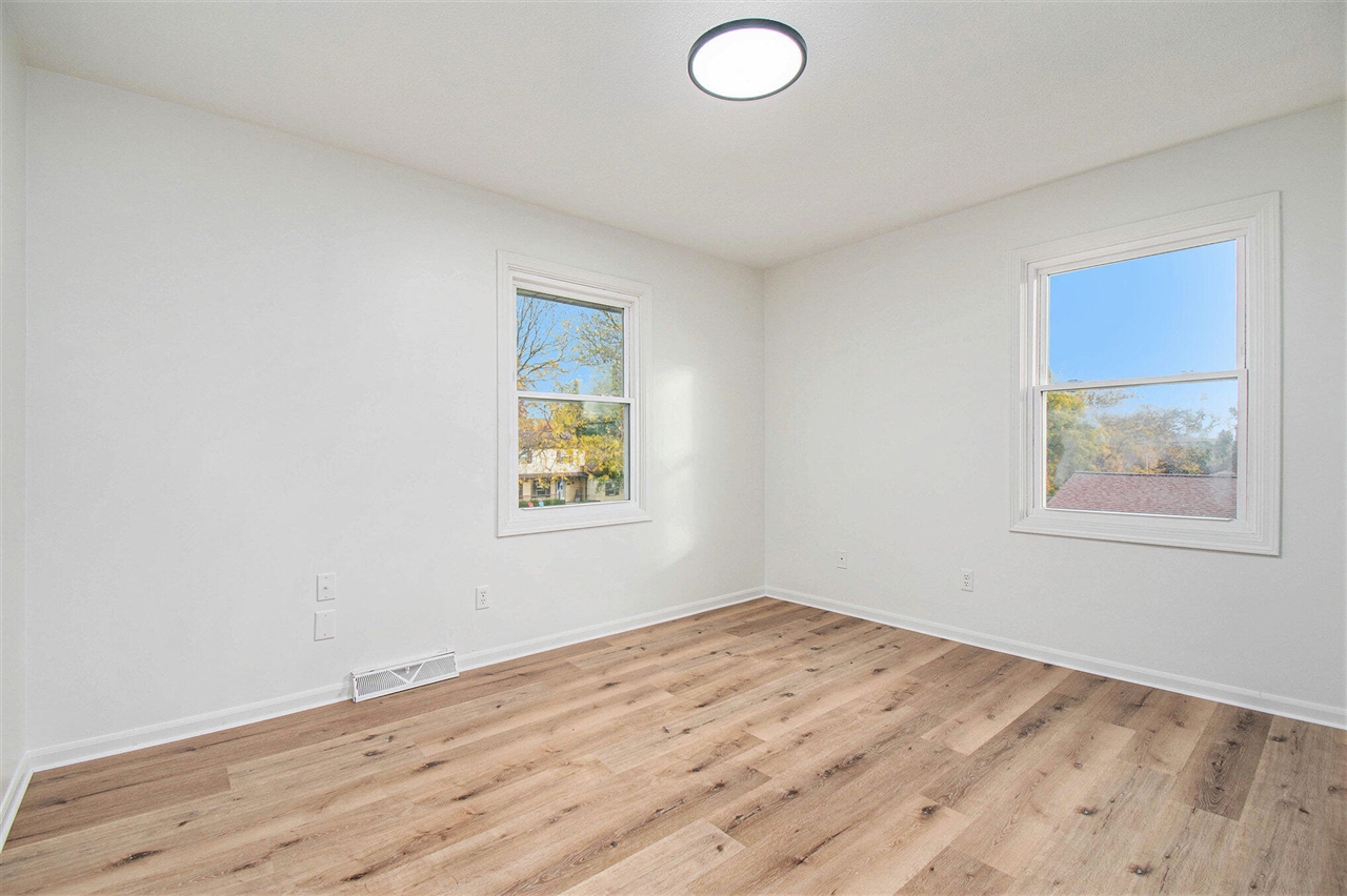 3041 Juneberry Avenue Property Photo 23