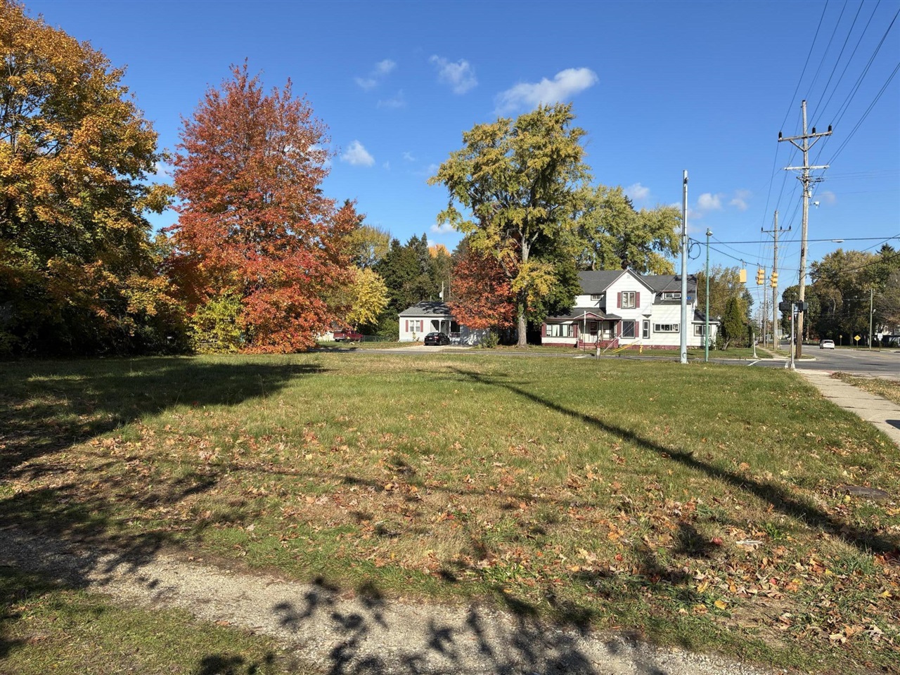 1648 Oak Street Property Photo 1