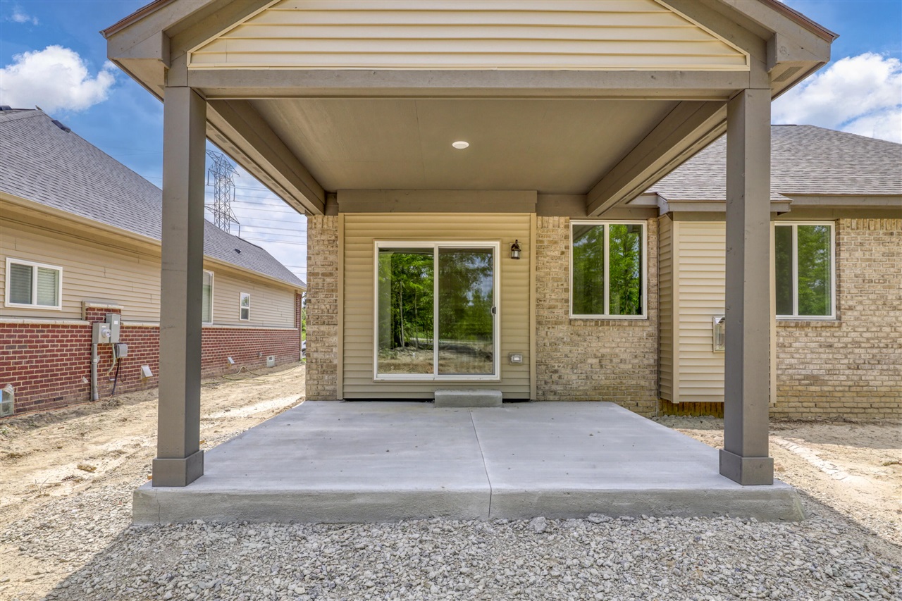 31610 Beaver Circle Property Photo 3