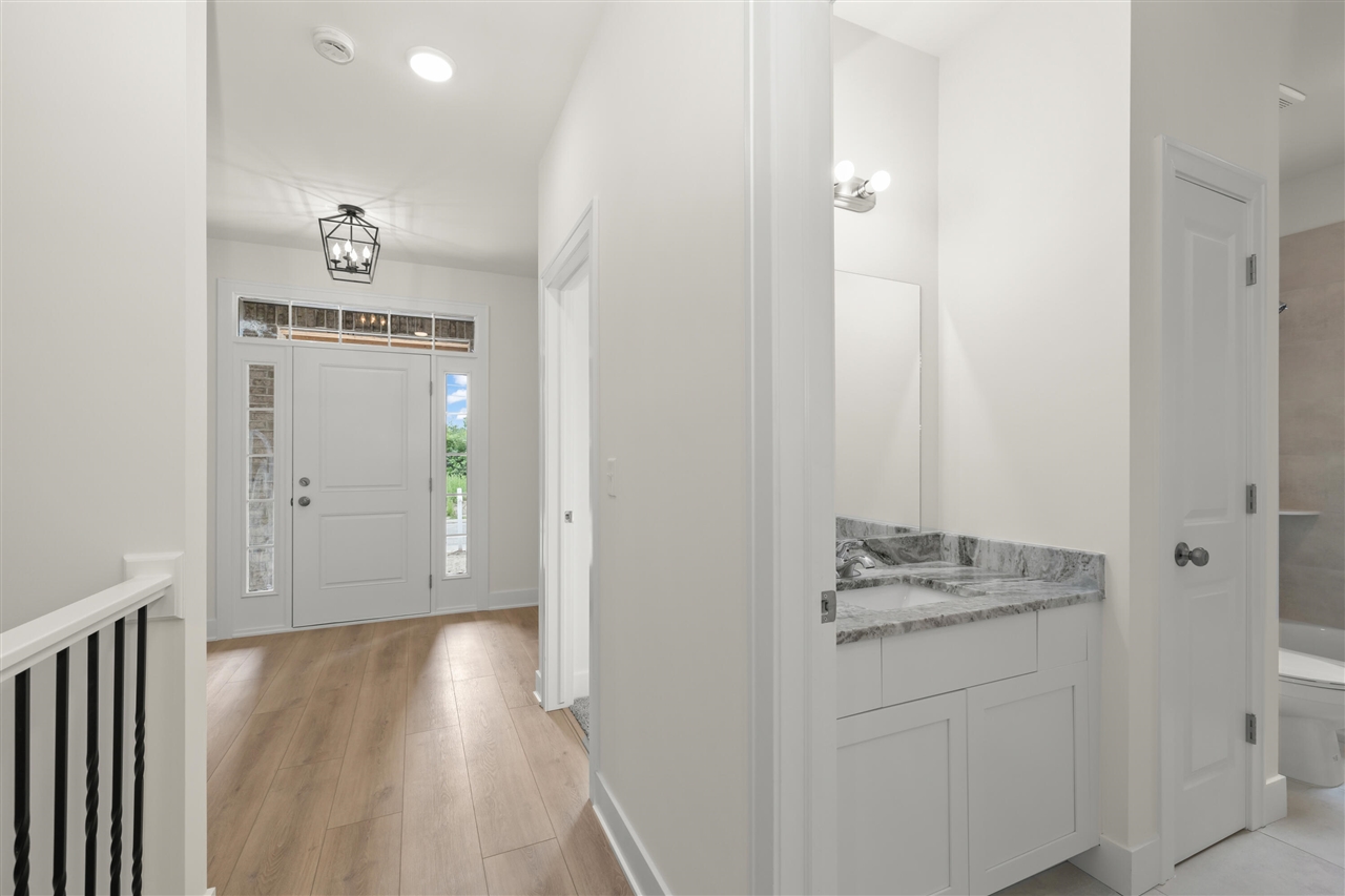 31610 Beaver Circle Property Photo 5