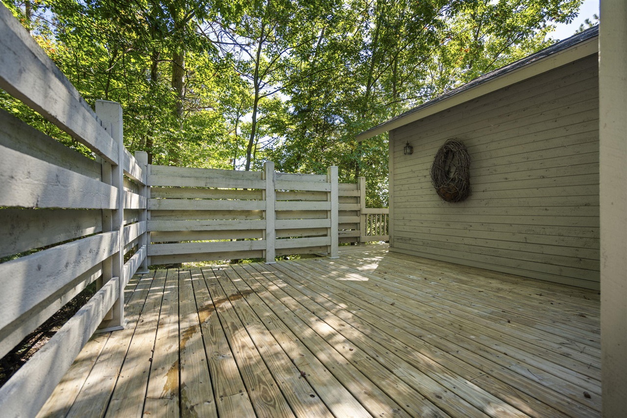 818 Whitfield View Property Photo 44