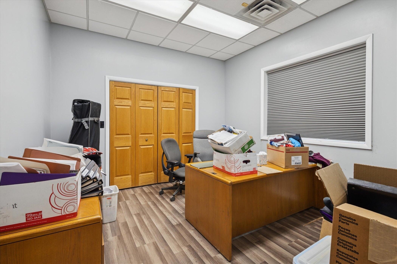 1005 Thorrez Road Property Photo 32