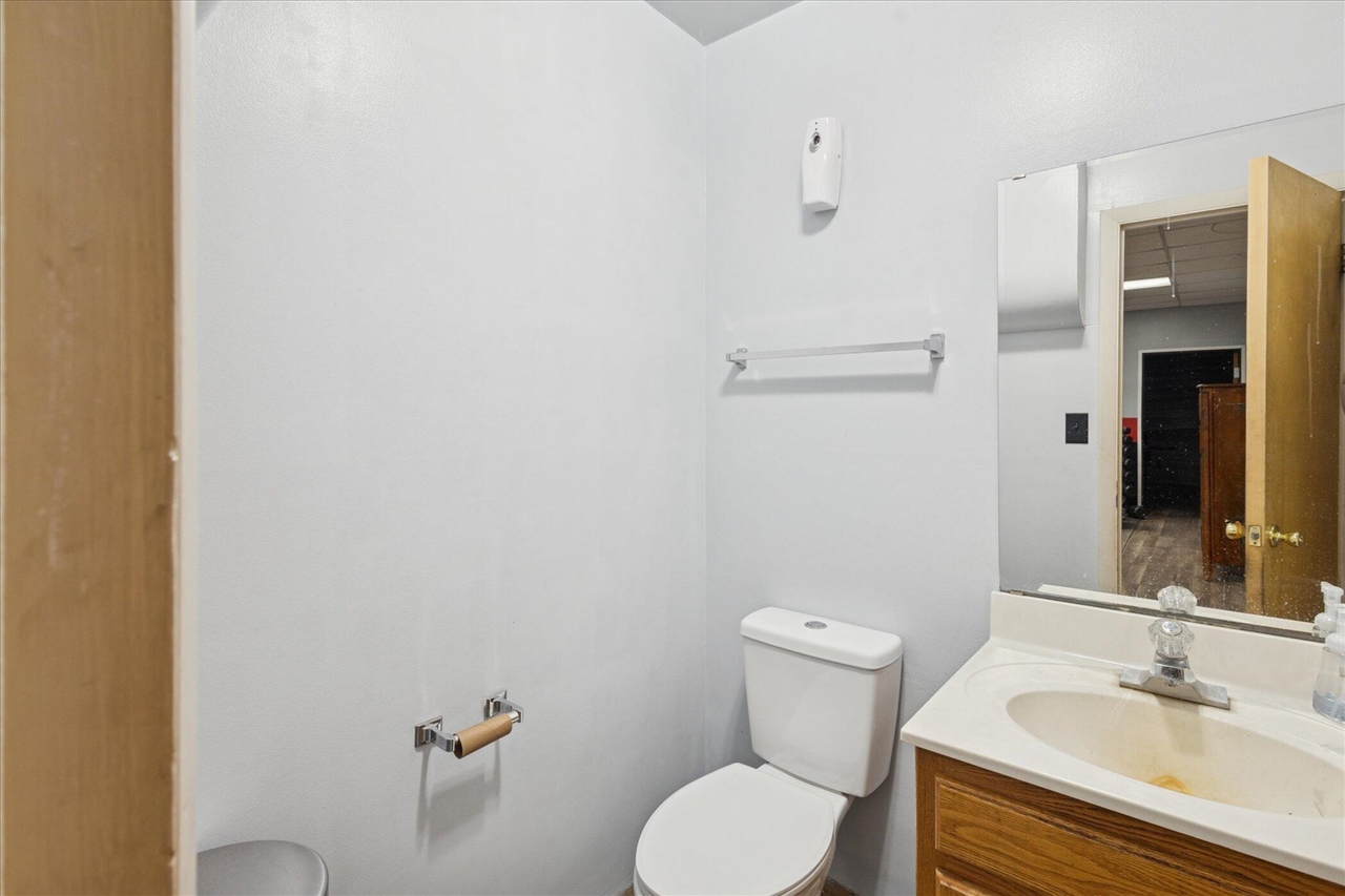 1005 Thorrez Road Property Photo 39