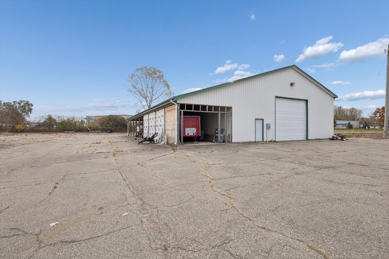 1005 Thorrez Road Property Photo 42