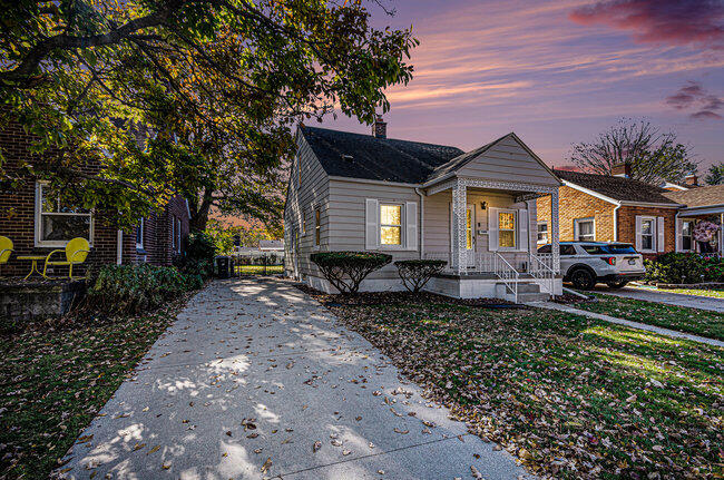 21824 Colony Street Property Photo 2