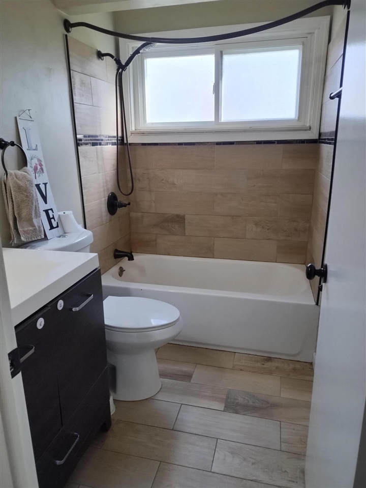 23058 Donald Avenue Property Photo 7