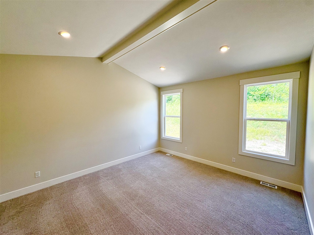 5871 Valley Point Drive Property Photo 14