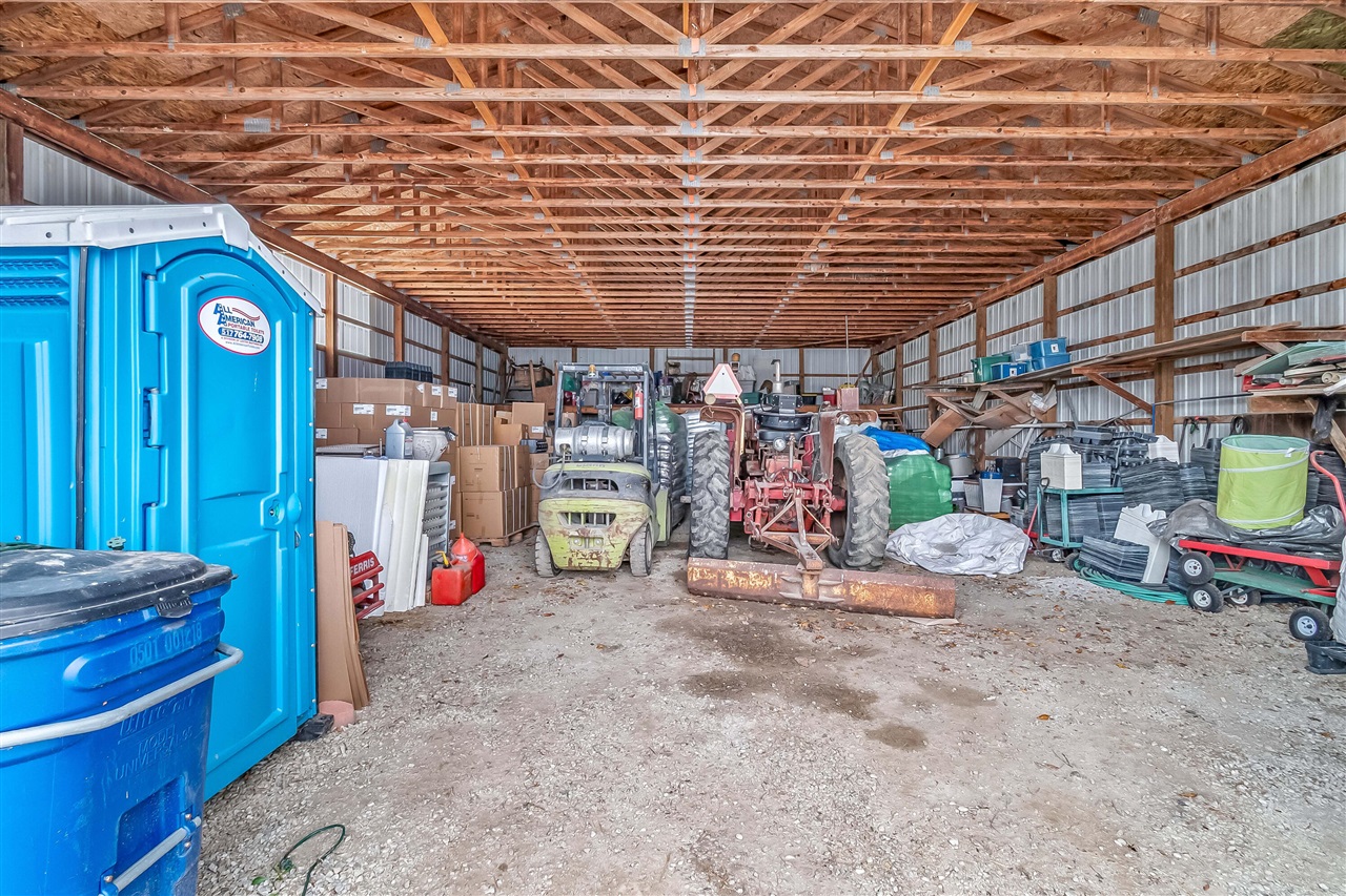645 S Meridian Road Property Photo 10