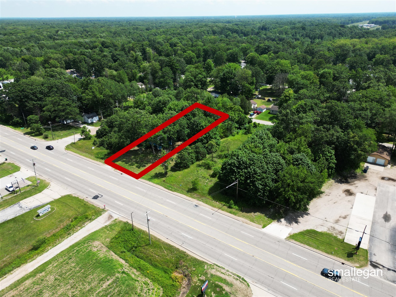 3079 Apple Avenue Property Photo 3