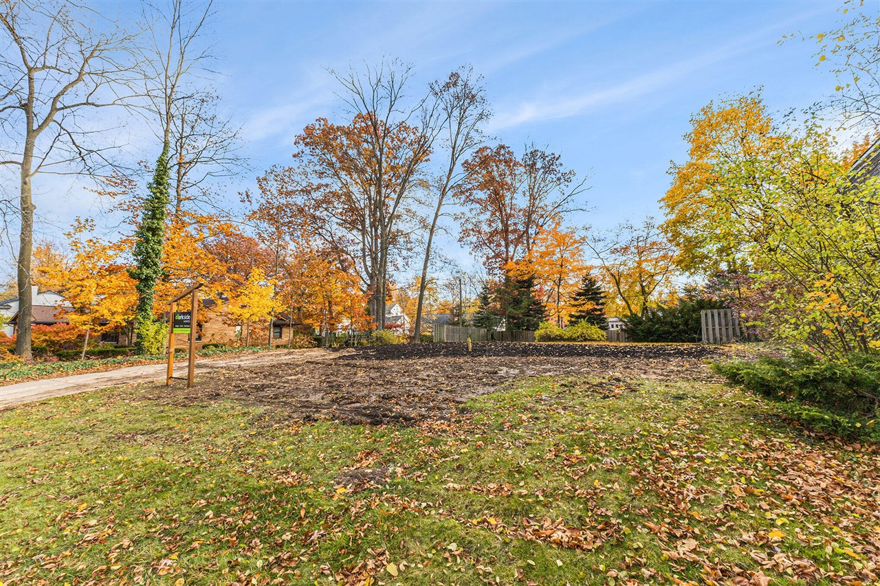 2656 Beechwood Drive Property Photo 1
