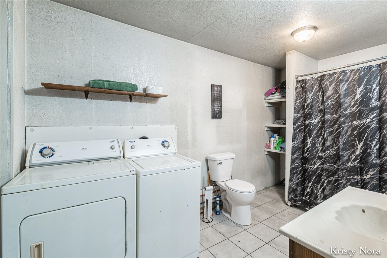5878 E Cannonsville Road Property Photo 10