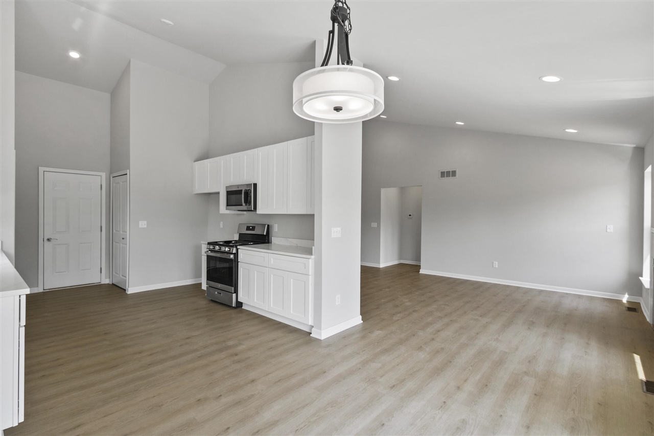 31649 Augusta Drive Property Photo 4