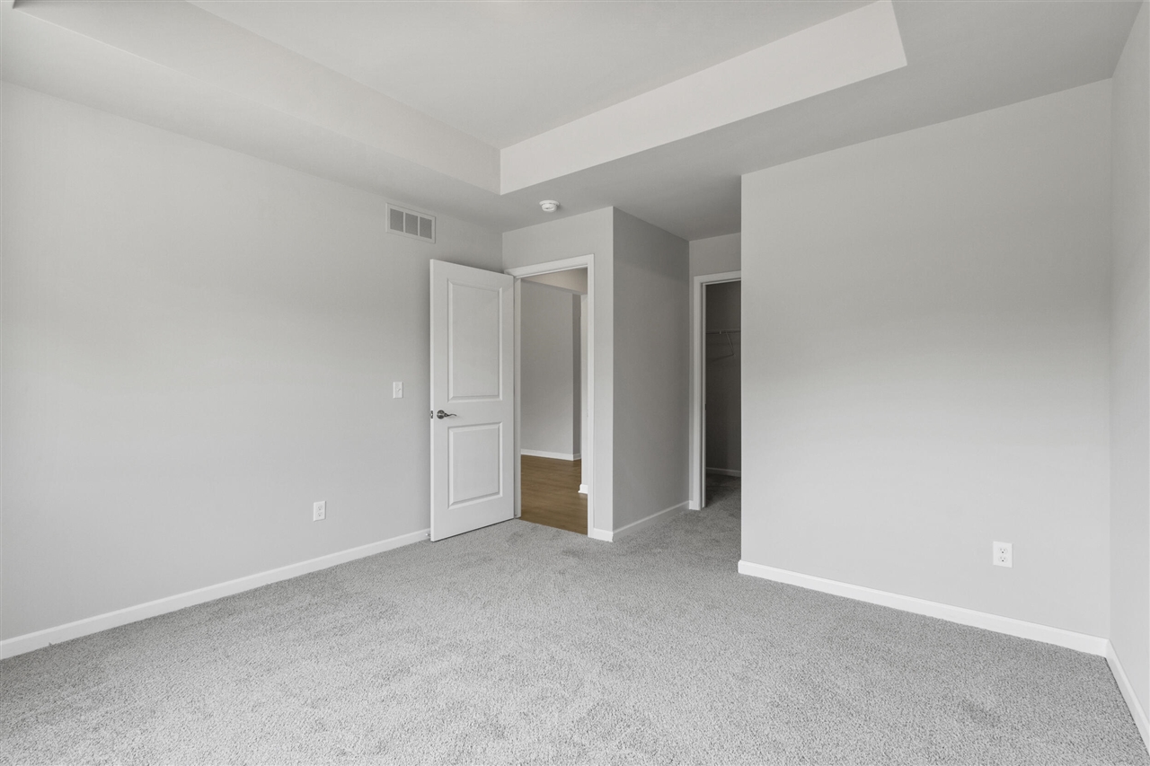 31649 Augusta Drive Property Photo 9