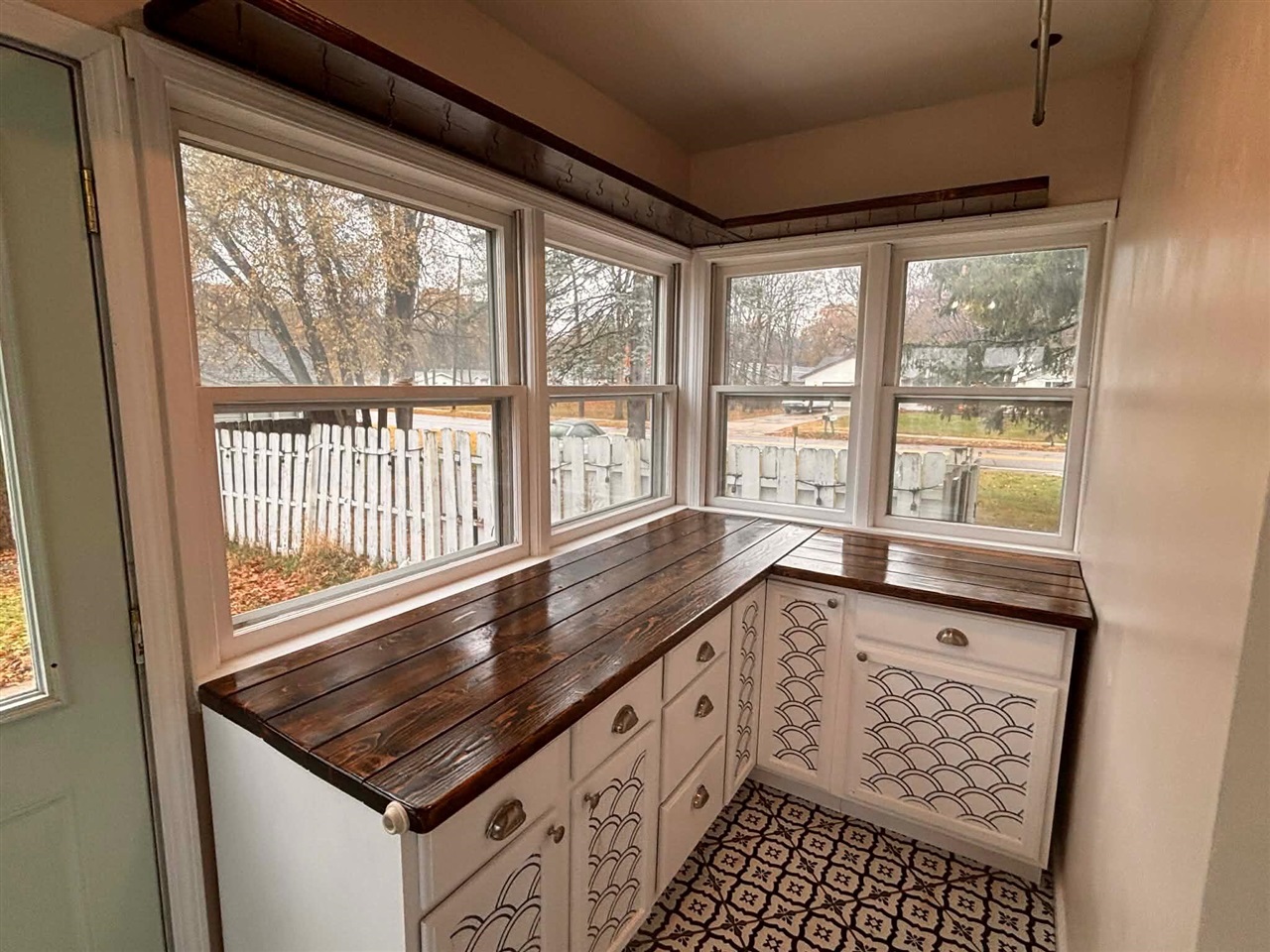 2106 Forest Drive Property Photo 18