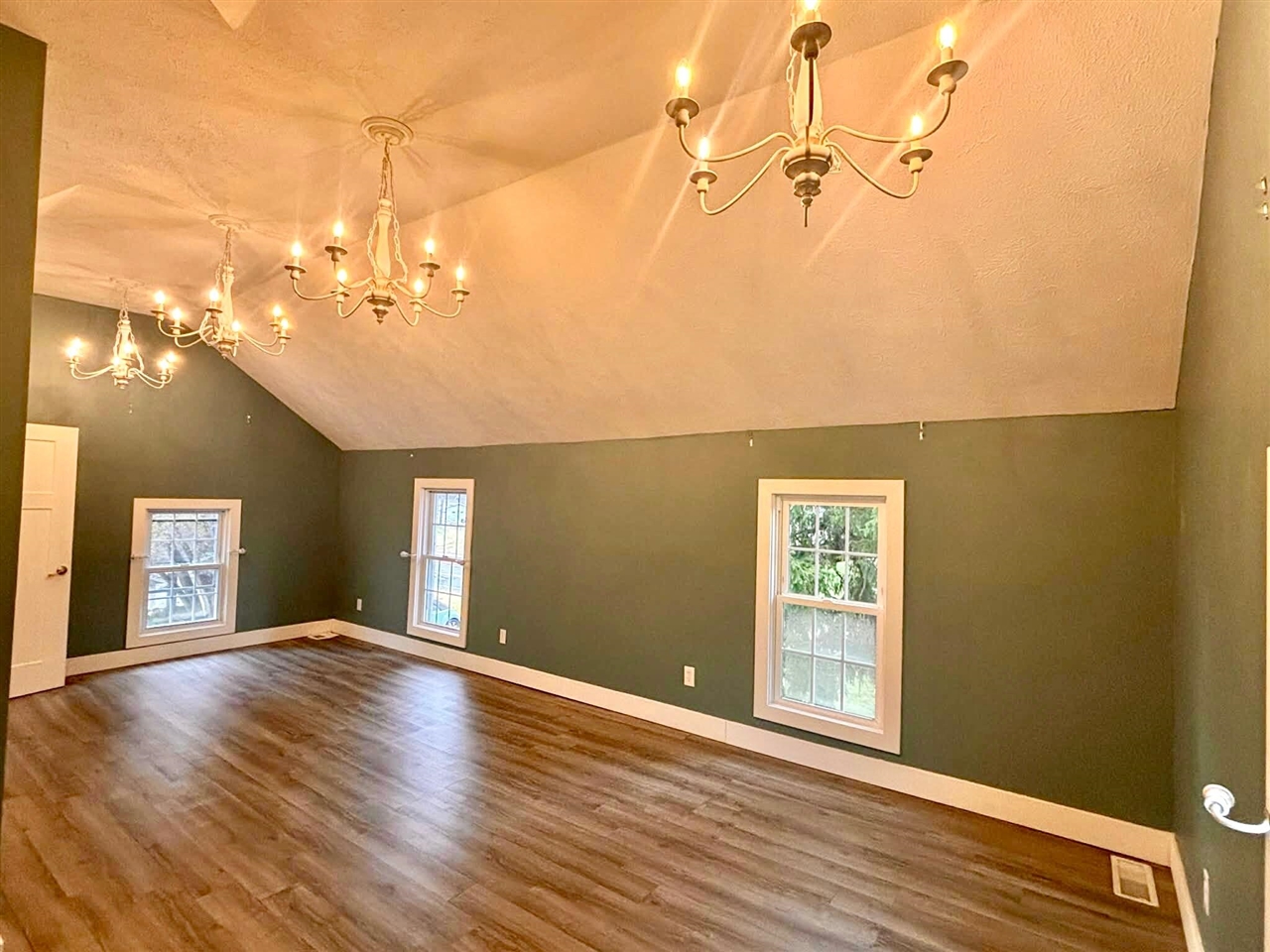 2106 Forest Drive Property Photo 22