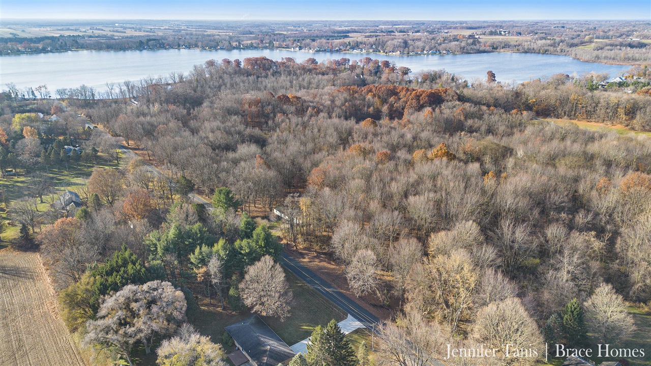 59th Street Property Photo 3