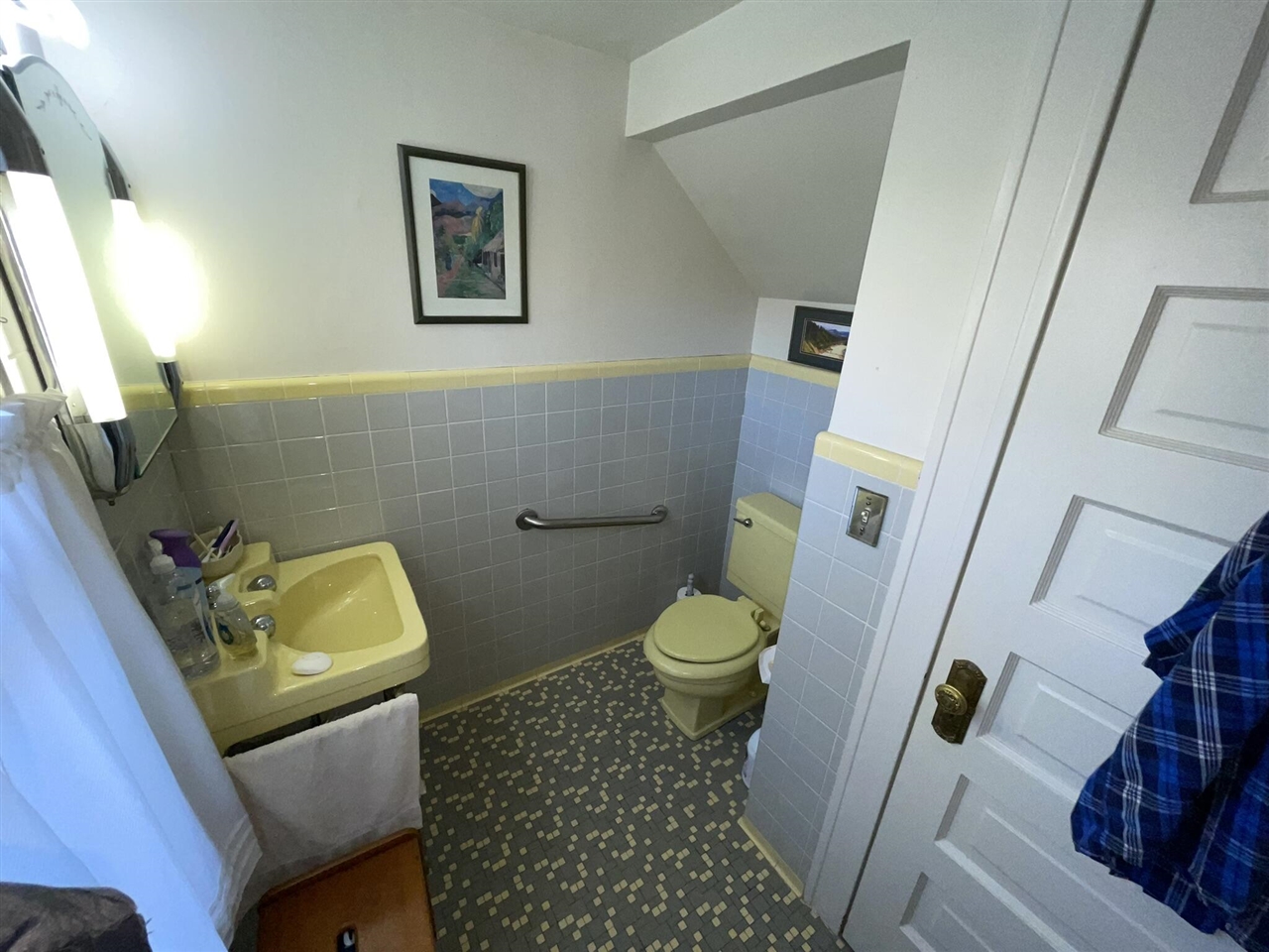 623 N State Street Property Photo 29
