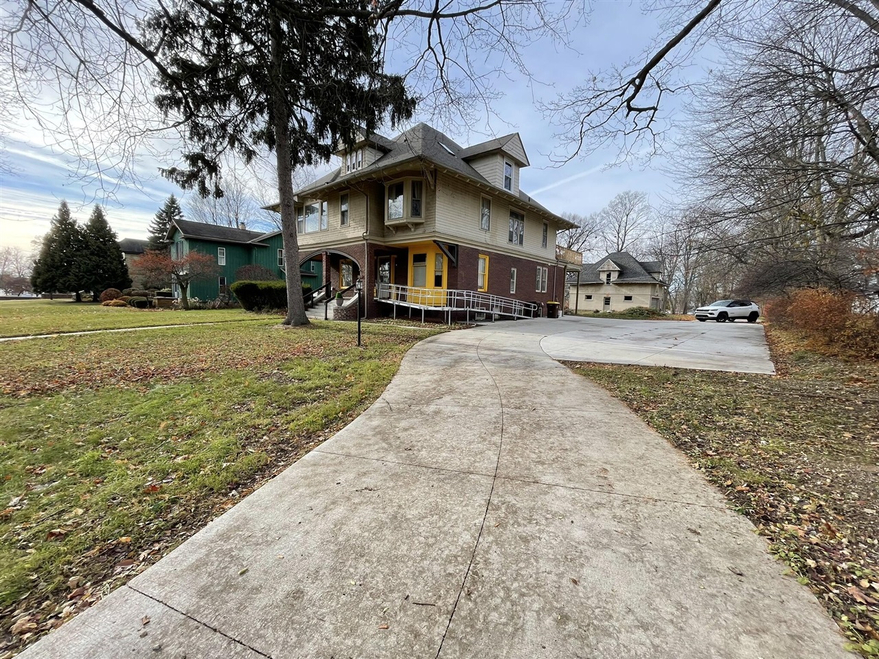 623 N State Street Property Photo 72