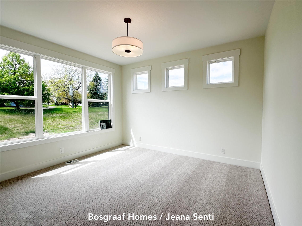 1678 Round Barn Drive Property Photo 9