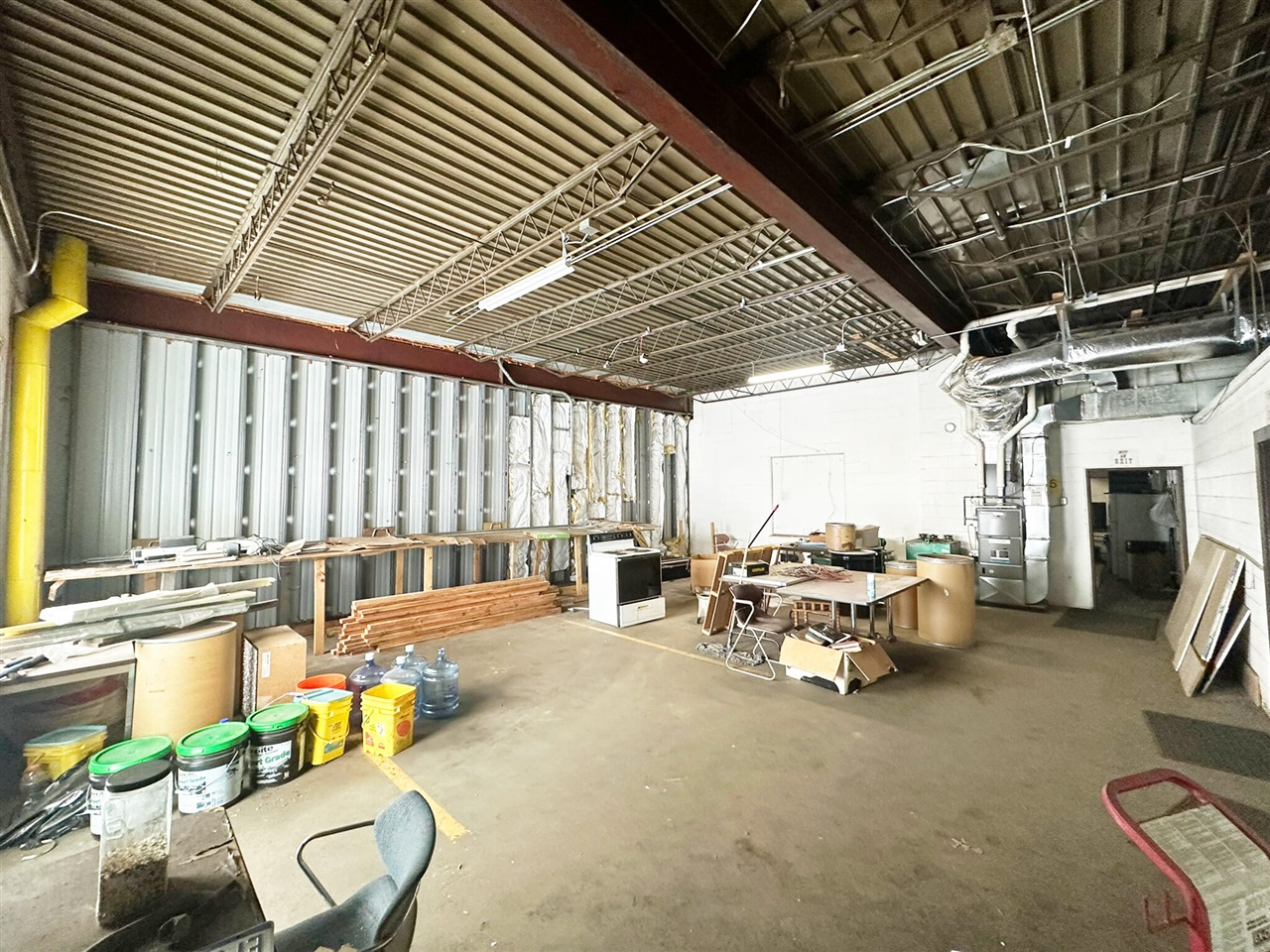 9702 Portage Road Property Photo 10