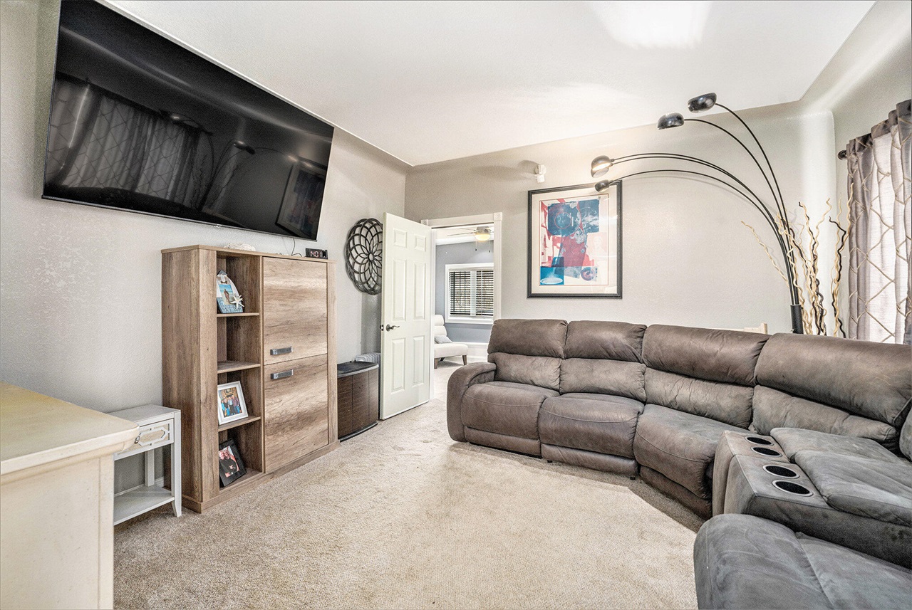722 River Road Property Photo 12