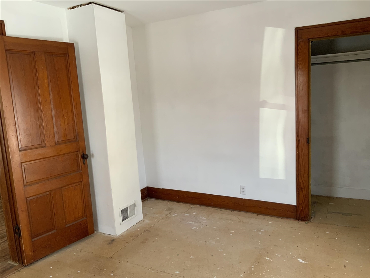 8466 Clinton Macon Road Property Photo 18