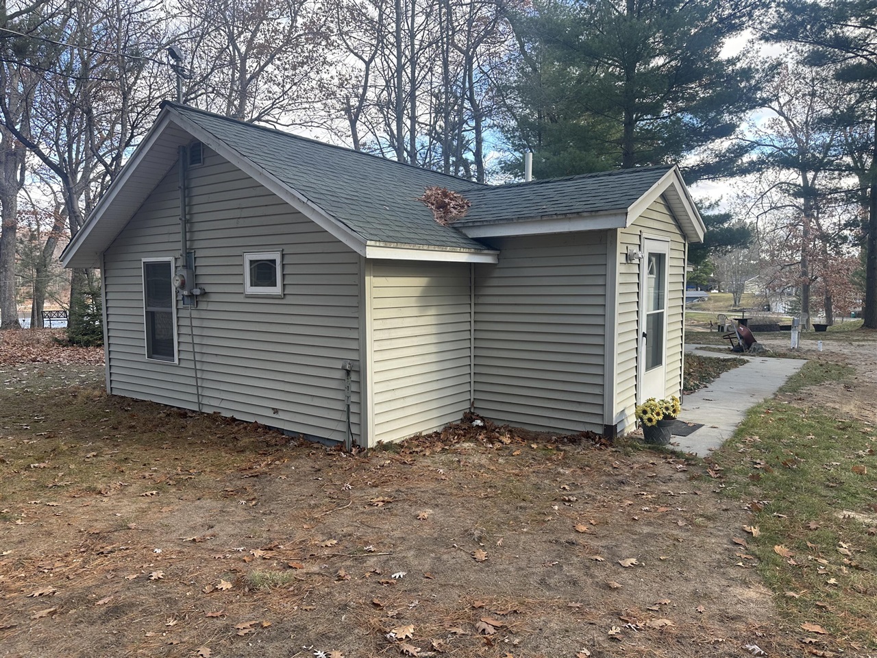 10018 S Rebecca Road Property Photo 1